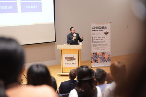姊妹市澳洲洛根市約翰·瑞文市長蒞桃園演講 分享洛根多元文化與城市願景。