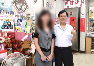 桃園市中壢區美滿服務中心主任徐乃義說，男女找對象注重外表也沒錯，但並不是唯一選項。