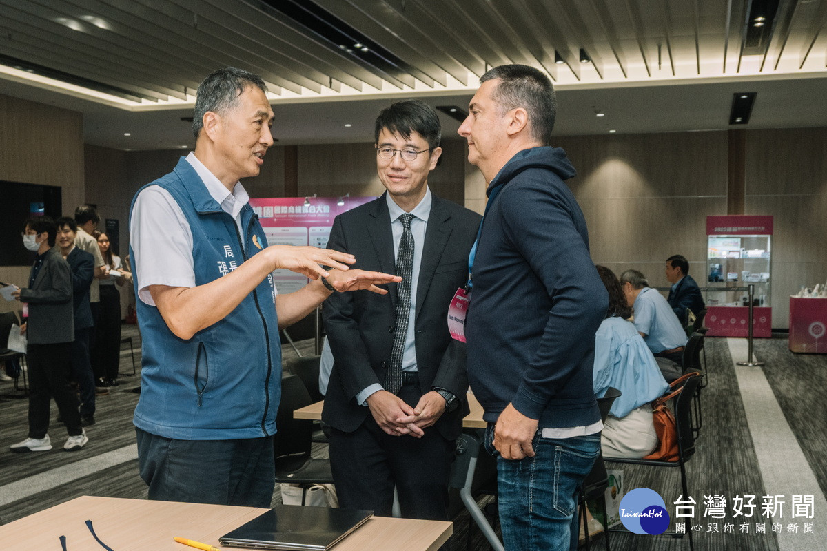 桃園市政府經發局長張誠出席「2025桃園國際商機媒合大會」。<br />
<br />
