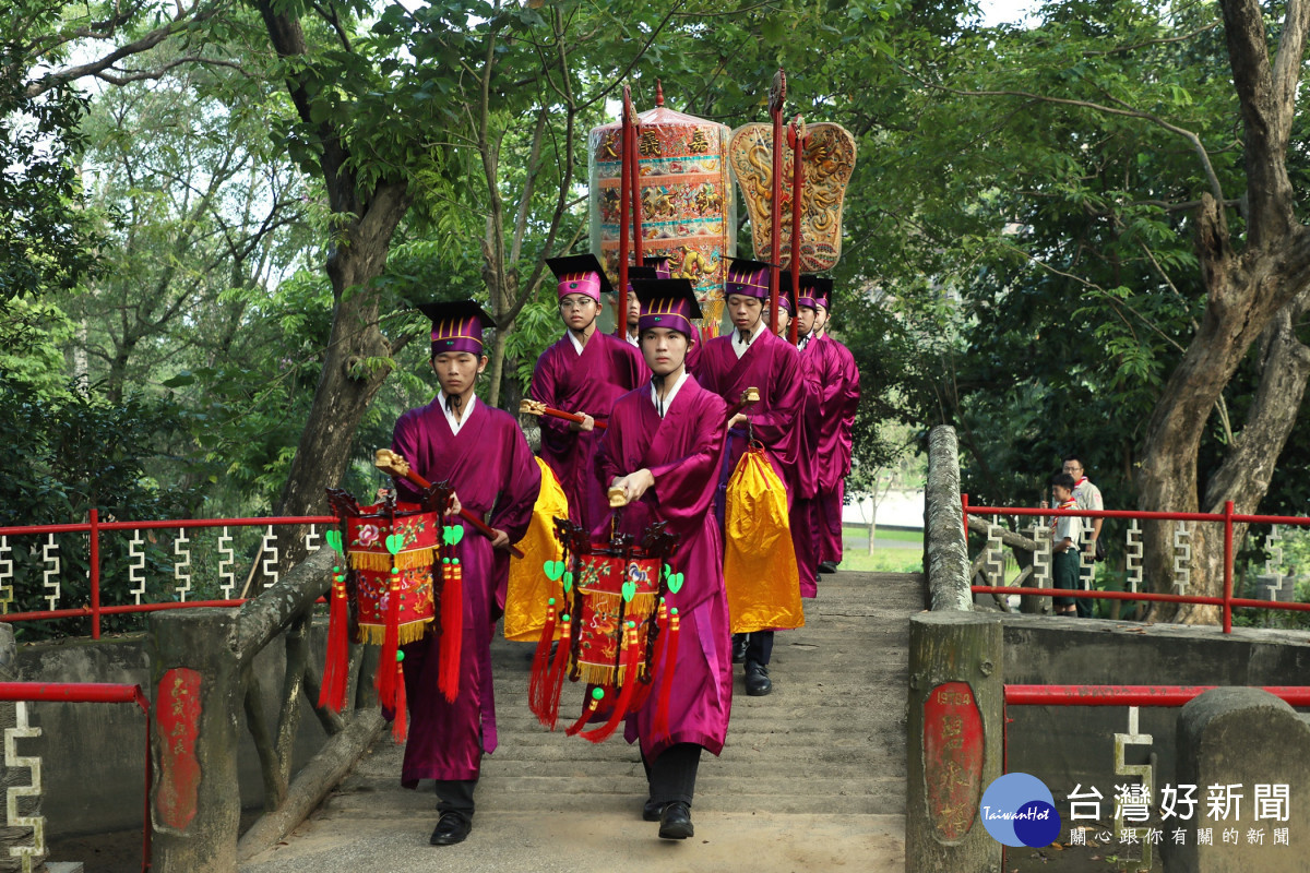 嘉義市每年教師節皆依循古禮舉行祭孔／嘉義市府提供