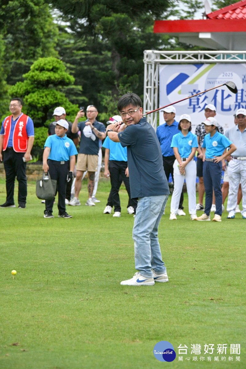 第二屆議長盃高爾夫邀請賽，青少年選手展現活力與潛力。圖／記者鄧富珍翻攝