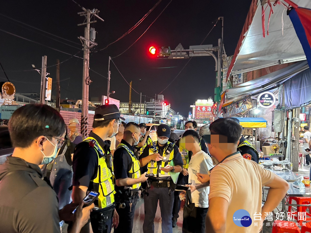 中壢警聯合移民署強力臨檢，連假查獲15移工。
