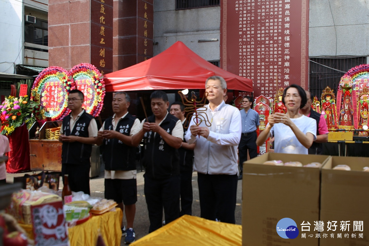 嘉義市副市長林瑞彥參拜嘉義市古時四城門的四間土地公廟／嘉義市府提供