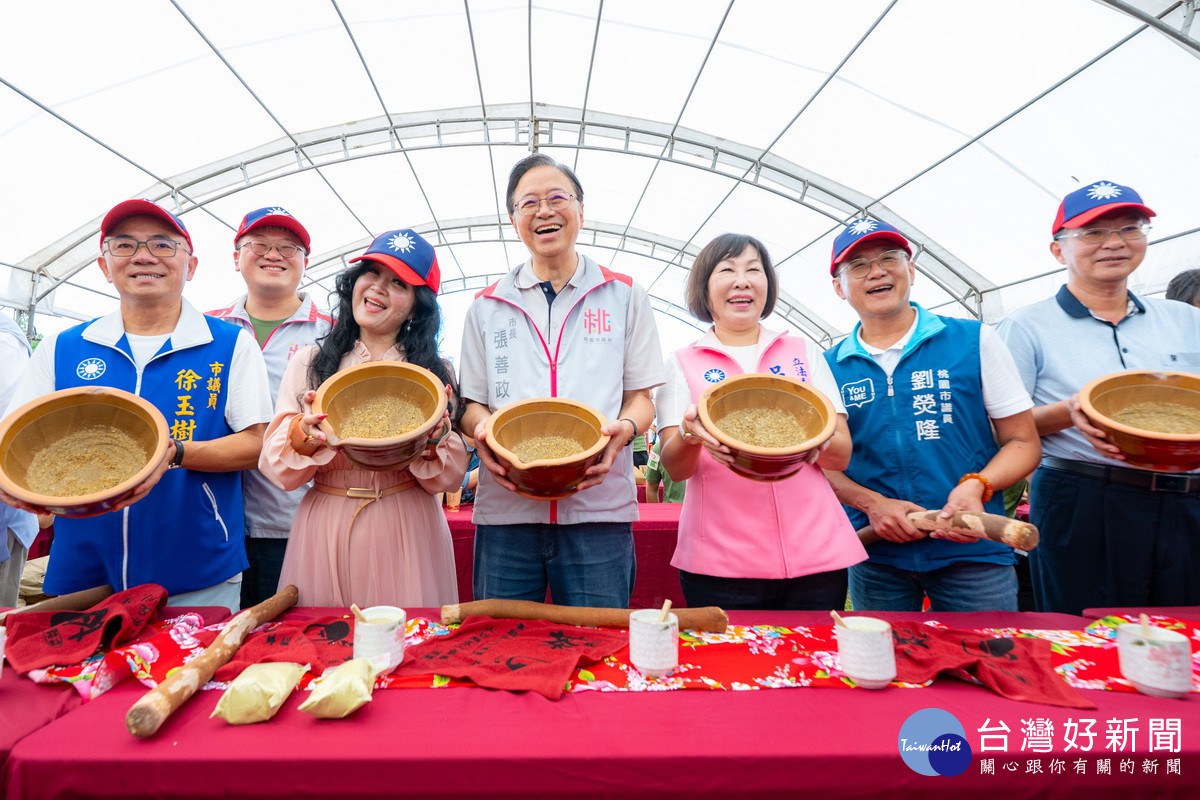 桃園市長張善政出席「114年三坑水鄉茭遊趣活動」。<br />
