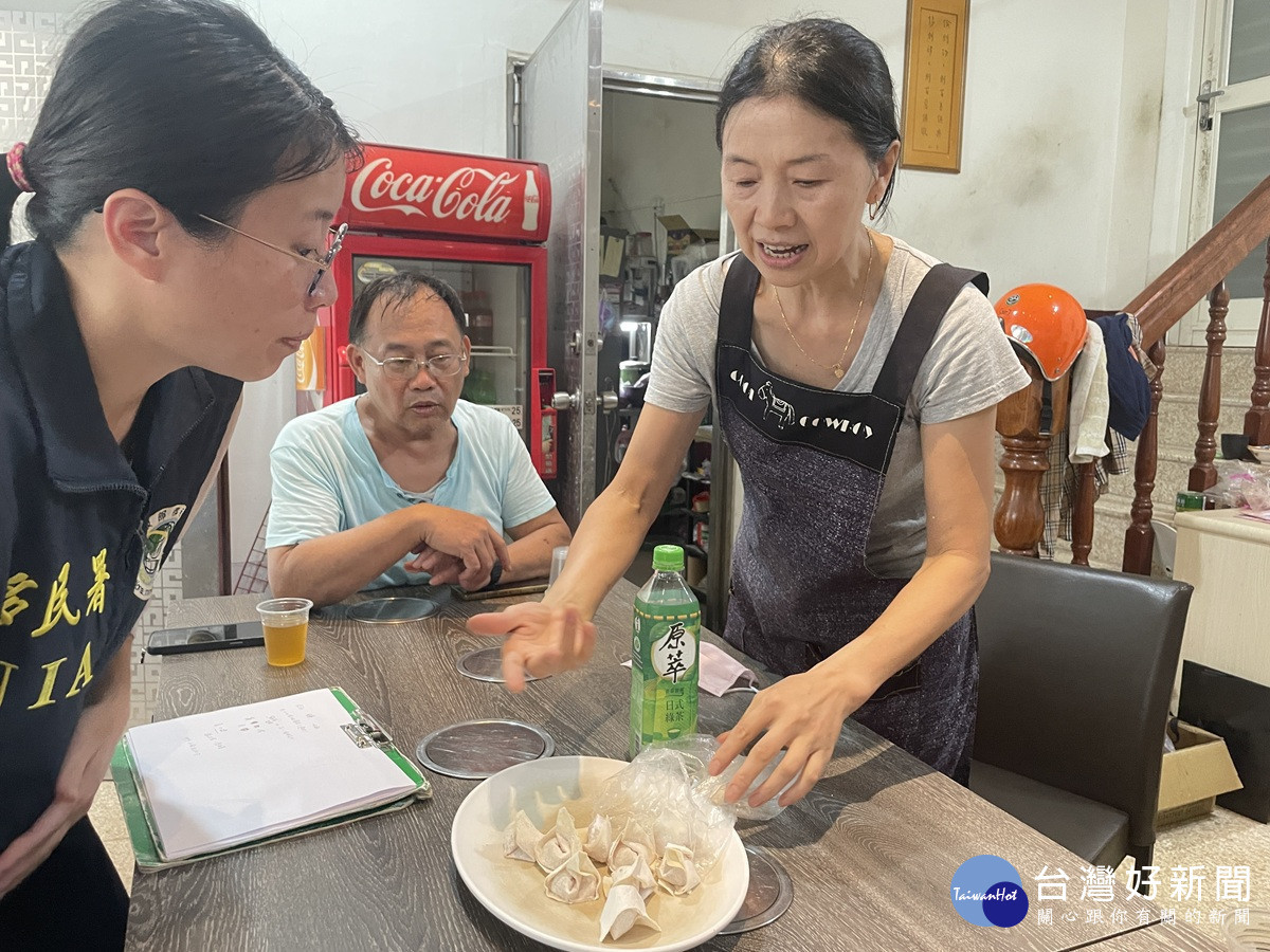 美食是連結人與文化的橋樑   移民署走訪員林小麵店