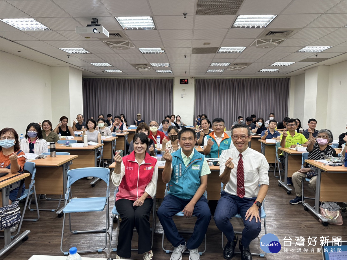 勞動部朴子中心攜手工策會積極守護勞工、挺雇主／朴子就業中心提供
