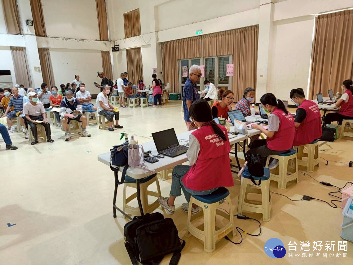 桃園10月啟動「左流右新‧健康安心」巡迴接種。