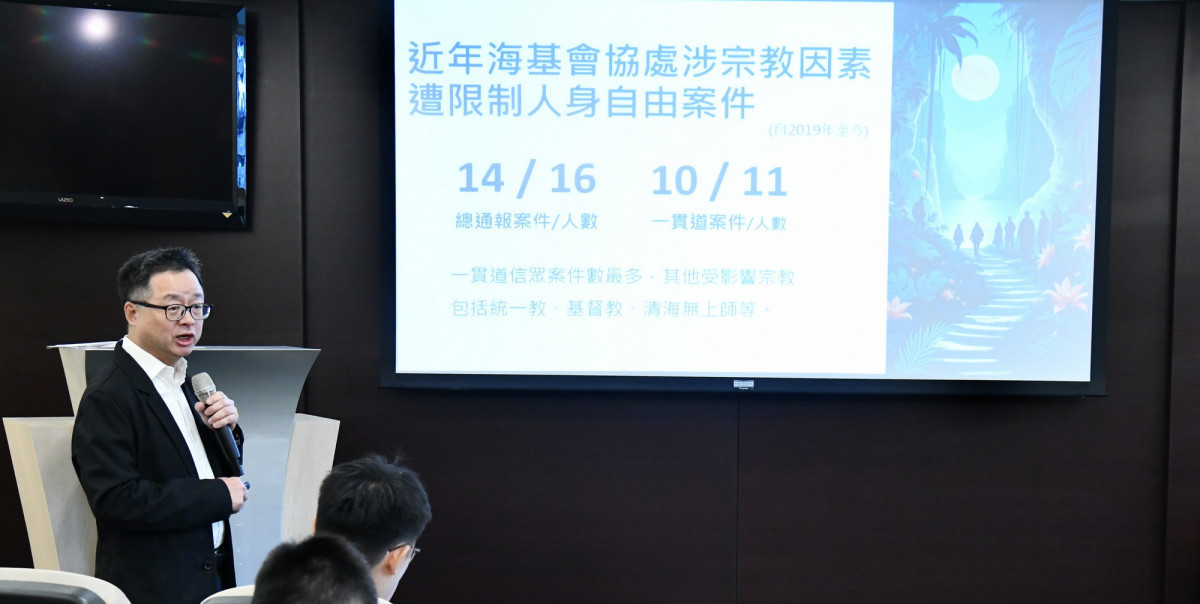 財團法人海峽交流基金會秘書長羅文嘉（左）。（圖／財團法人海峽交流基金會）