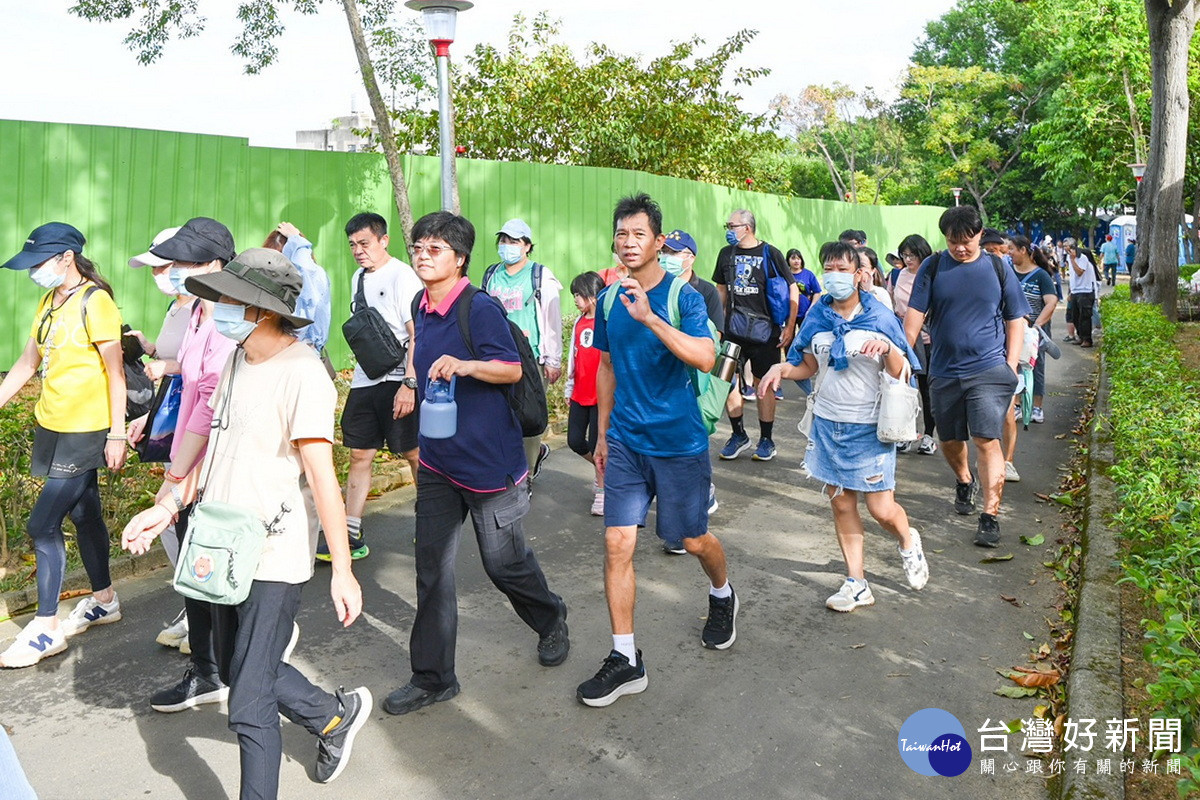 八德全民健走活動逾6千人參加。