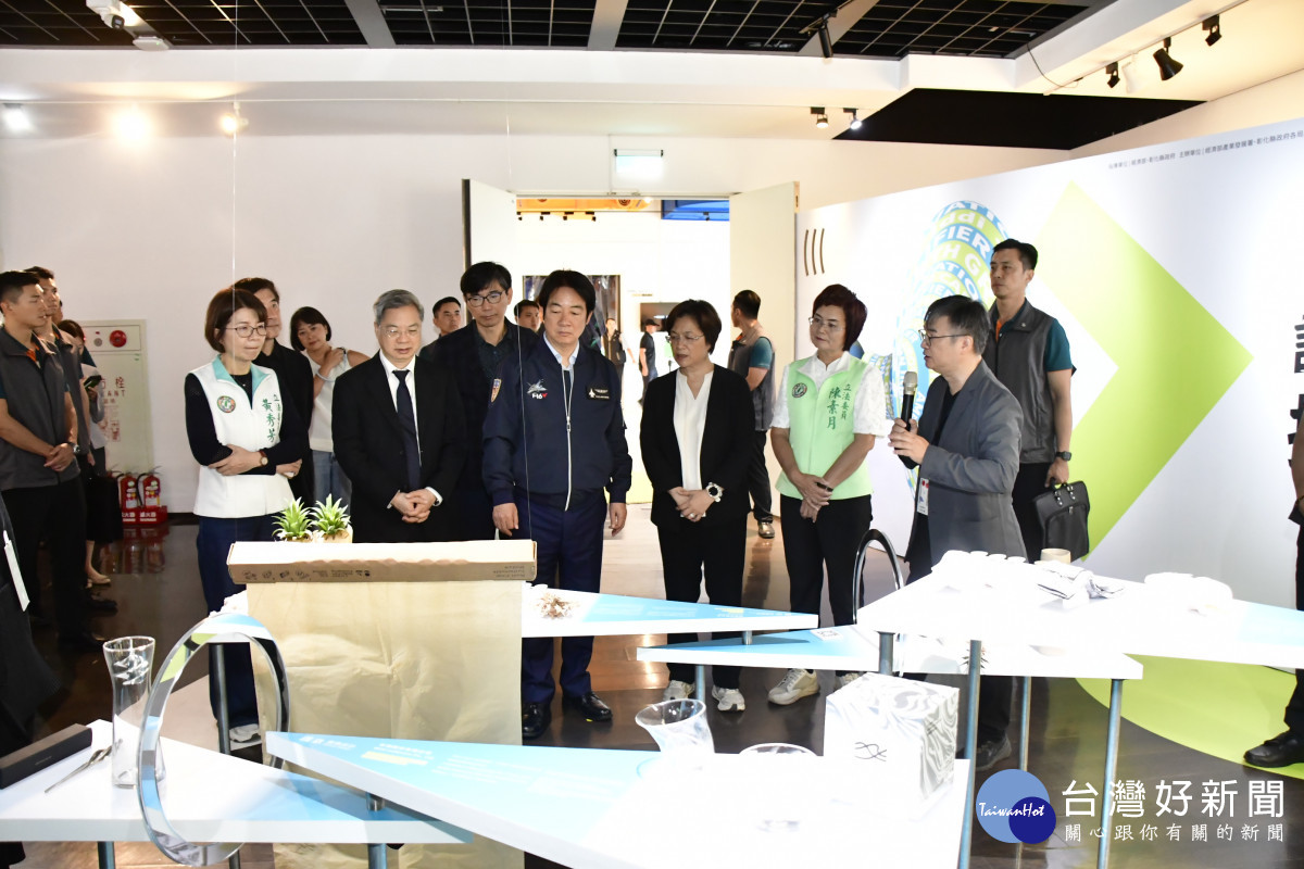 總統賴清德倒數三天參觀台灣設計展,肯定彰化設計展的設計力讓「彰化製造」邁向「彰化設計」。圖/記者鄧富珍攝