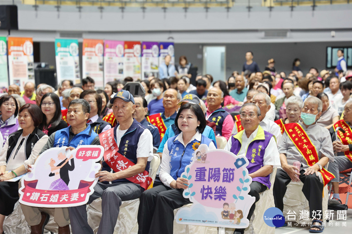 雲林縣政府今天舉辦雲林縣114年度模範老人、鑽石婚夫妻楷模表揚活動/翻攝照片