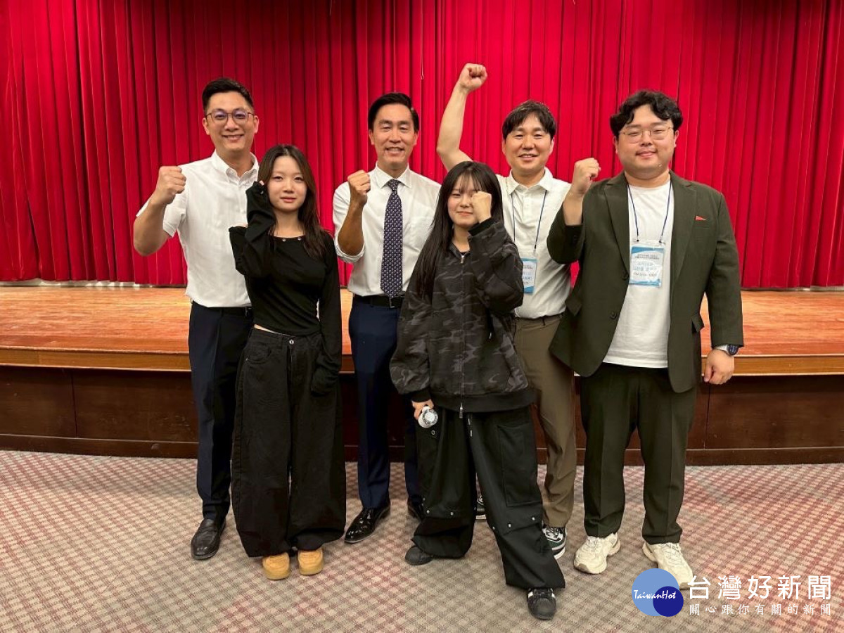 明台高中跟韓國光州自然科學高中進行寵物科進行國際,明台高中董事長林承峯回應規劃明年4月回訪。(圖/記者林重鎣攝)