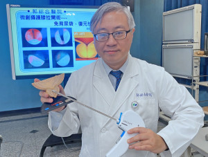 郭綜合醫院教學副院長梁景堯泌尿科醫師