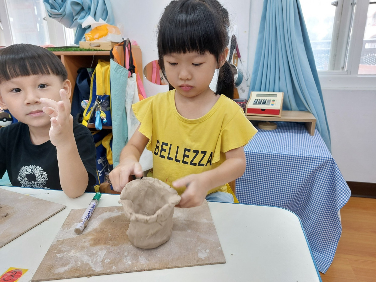 嘉義市大同國小在教育部第12屆「藝術教育貢獻獎」中,榮獲「績優學校獎」/市府提供