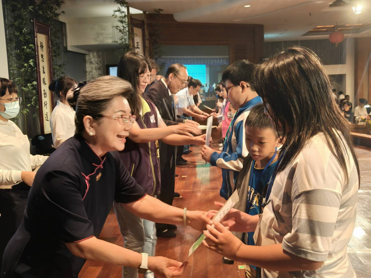 從助學到育心,慈濟新芽獎學金灌溉未來希望。圖/慈濟提供