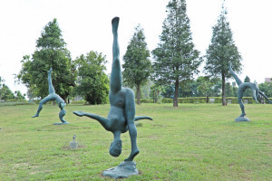 蒲添生運動系列雕塑園區1日於北香湖公園盛大開幕／林詩涵翻攝