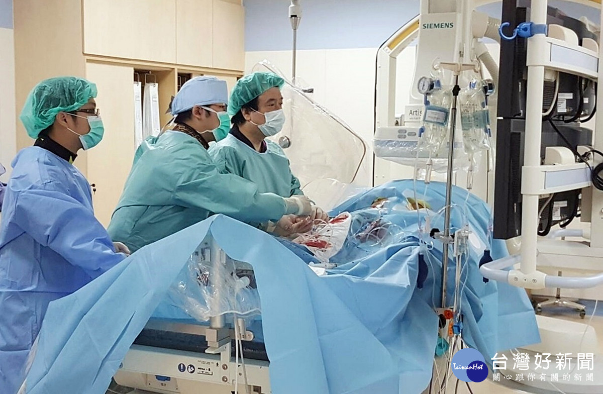 北榮桃園分院心導管團隊即時為病人進行精準檢查與處置