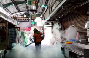 嘉義市府已完成全市85個溫體豬肉攤販清消作業／嘉義市府提供