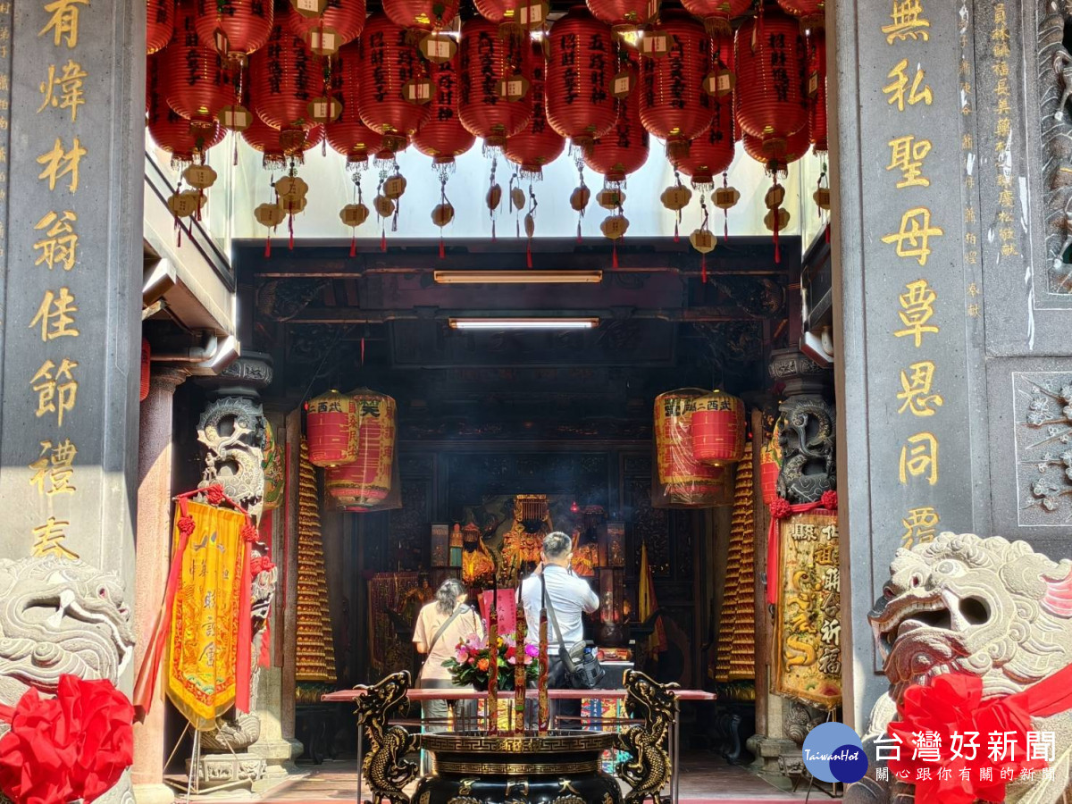 13尊媽祖齊聚社頭板橋頭天門宮祈福,2025彰化縣媽祖文化節盛大登場。圖/記者鄧富珍攝