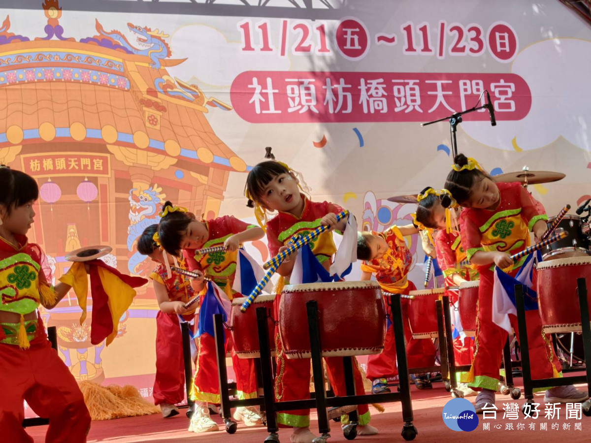 13尊媽祖齊聚社頭板橋頭天門宮祈福,2025彰化縣媽祖文化節盛大登場。圖/記者鄧富珍攝