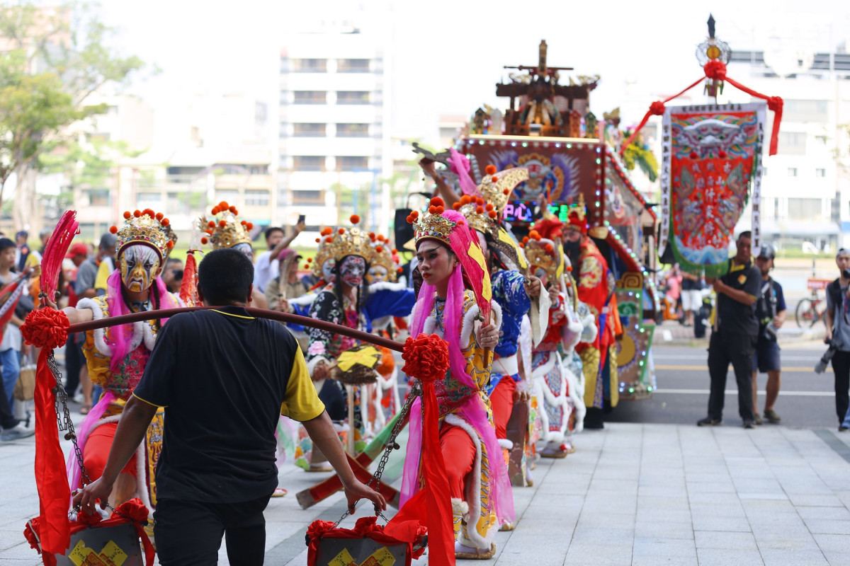 「2025鬥陣趣—眾將來尬陣」今年首度移師嘉義市舉辦，全台近兩百位將爺齊聚嘉義市／陳致愷翻攝