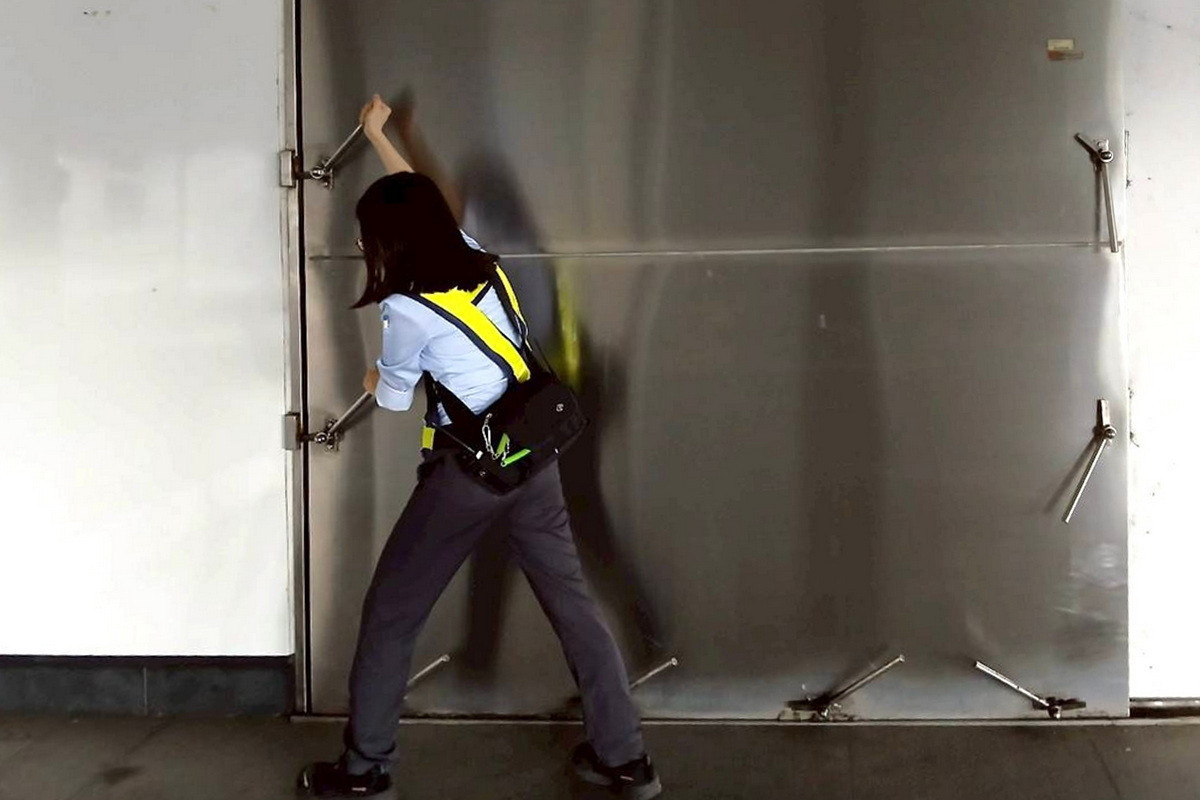 因應鳳凰颱風生成，桃捷公司全面啟動及檢視防颱整備工作。