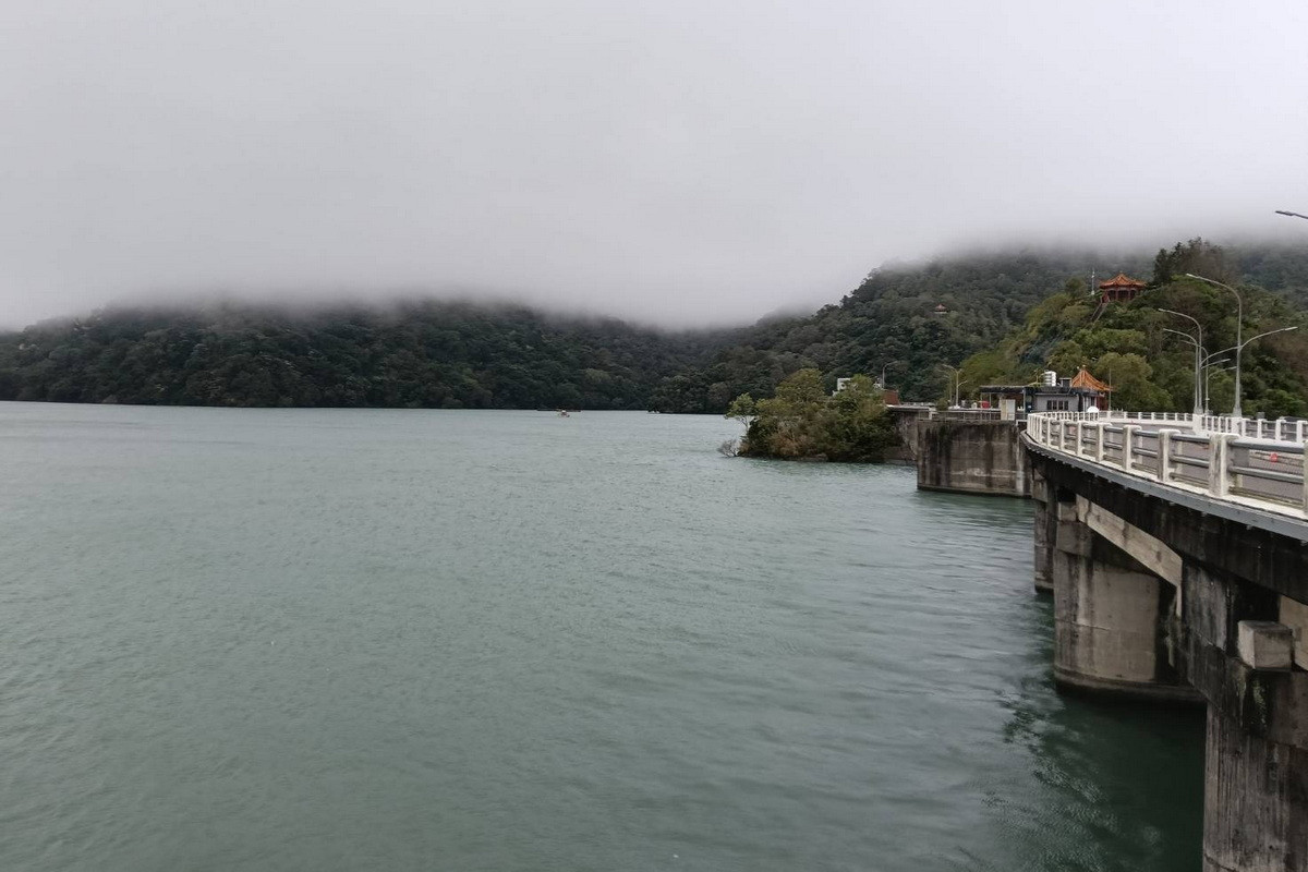 鳳凰颱風來襲，石門水庫現況。