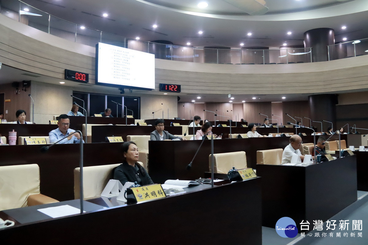 南投縣議會第6次定期會閉會。（記者扶小萍攝）