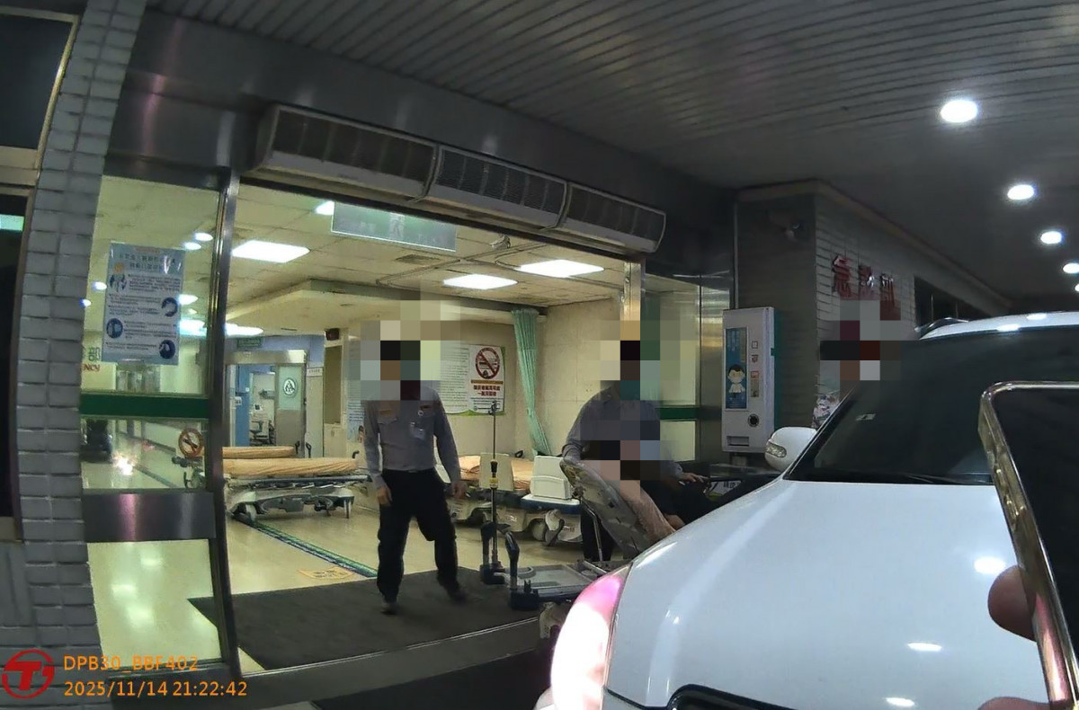 一家三口的緊急旅程,彰警暖心開道助孕婦及時就醫。圖/彰化縣警局提供