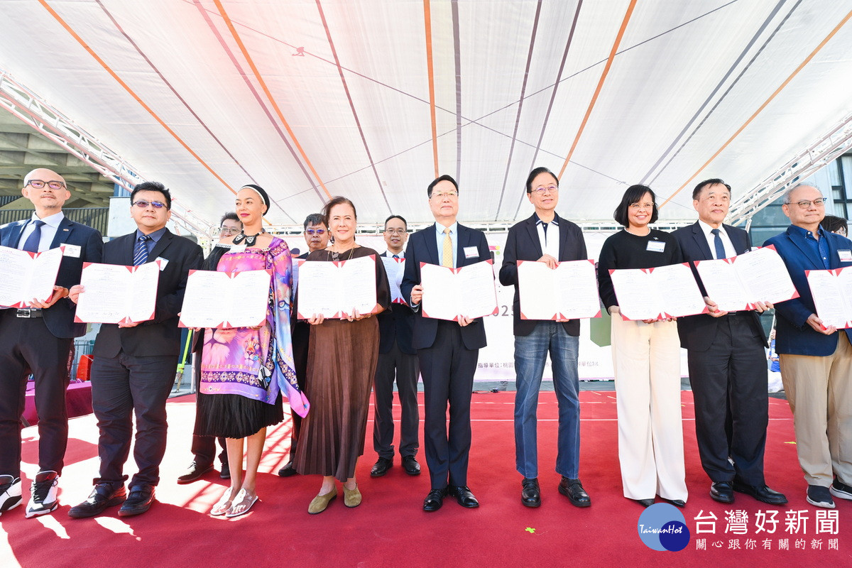 2025桃園國際學生節11所桃園大學出席並簽署合作備忘錄。<br />