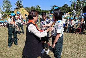 彰化縣社區暨各級學校童軍女童軍聯合大露，400人熱情參與展現團隊精神。圖／彰化縣政府提供