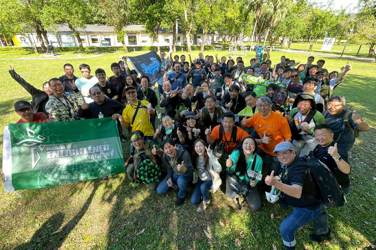 來自各國玩家合影留念。<br />