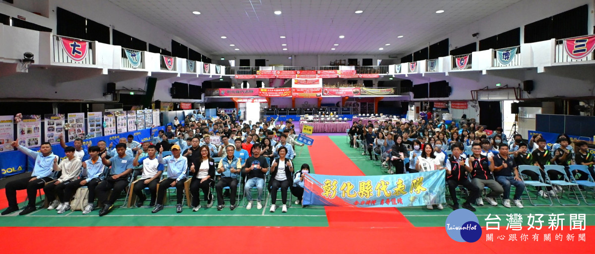 彰化縣代表隊全國運動會奪36面獎牌,縣府頒發1,212萬元獎助金勉勵選手再創高峰。圖/彰化縣政府提供