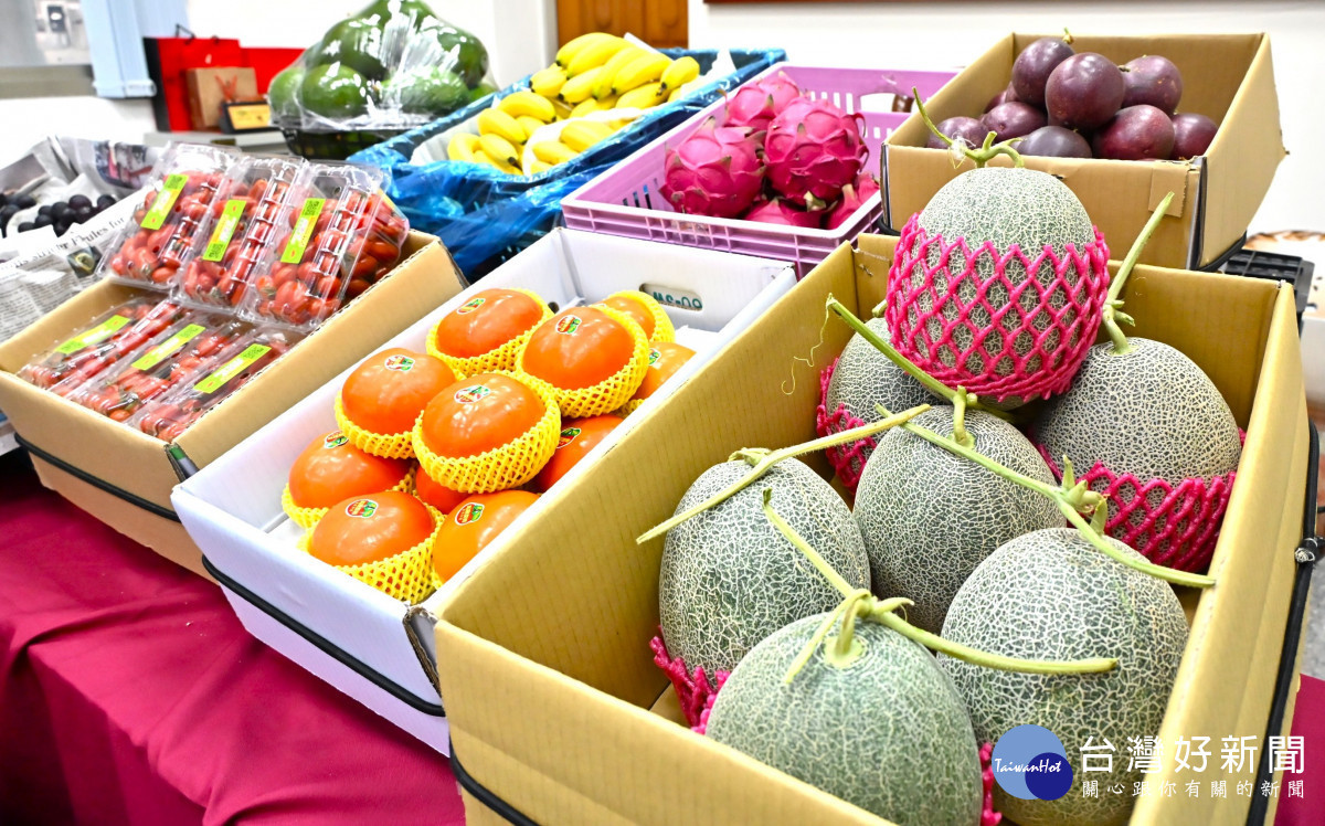 「水果大進擊!」彰化農產品嘉年華 11/23 嗨翻果菜市場。圖/記者鄧富珍攝