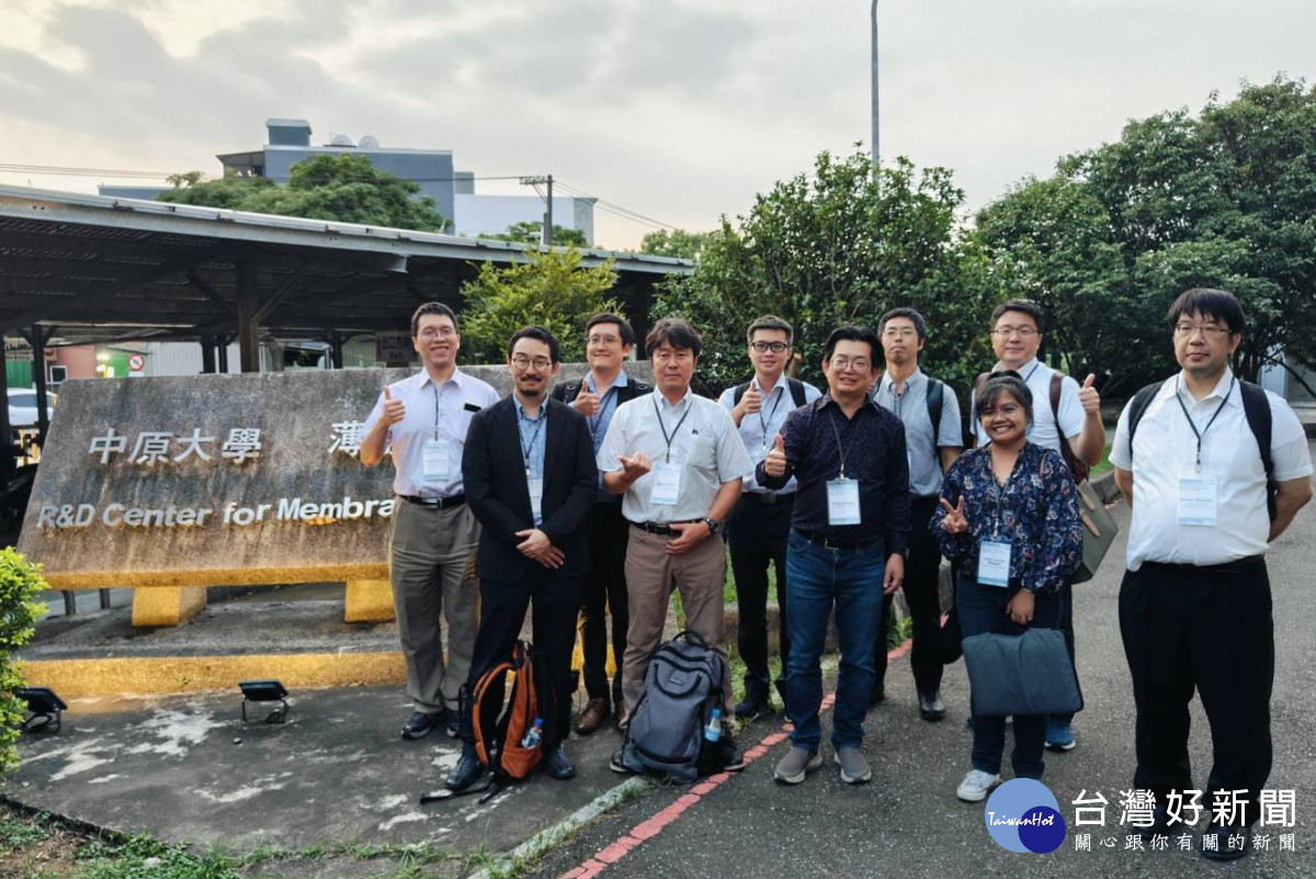 「2025前瞻薄膜科技論壇」於中原大學登場，台日學者齊聚探討薄膜技術在醫療與綠能領域的跨域應用。