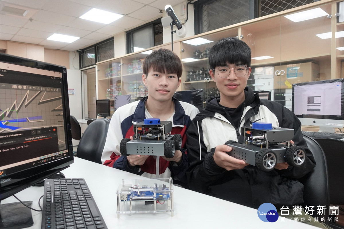 中原大學與科技大廠共建AI機器人5G專網實驗室，培育跨域科技人才。<br />
<br />
