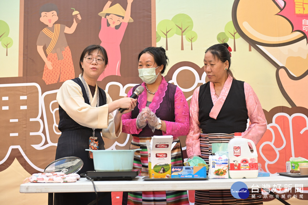桃園市政府婦幼發展局於新住民文化會館舉辦「異國奶茶文化體驗在桃園」。