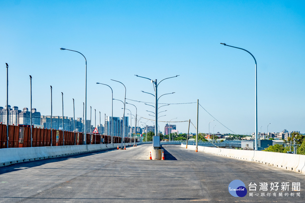 中豐交流道工程現況。
