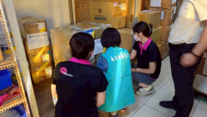 嘉義縣衛生局嚴堵含蘇丹紅化粧品流入市面，今(26)日再度進行稽查抽驗／嘉縣衛生局提供