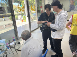 近百公里11小時驚魂記，青埔警助迷途伯伯返家。