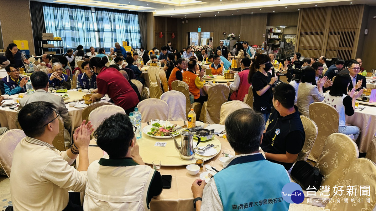 嘉南藥理大學校友總會今(30日)天舉行13屆嘉義縣市校友會理監事改選。(圖/陳致愷攝影)