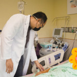 陳貝強主任強調，若出現記憶下降、語言表達變慢、情緒改變等現象，不應輕忽。