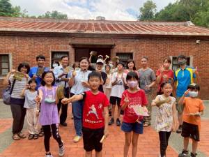 文化走讀活動，帶領家庭走入客庄，認識桃園客家的在地故事。