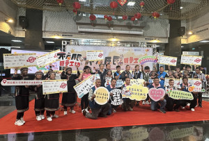 王副縣長林庭秝議員與來賓歡迎大家6日到埔里參訪不老原民成果。（記者扶小萍攝）