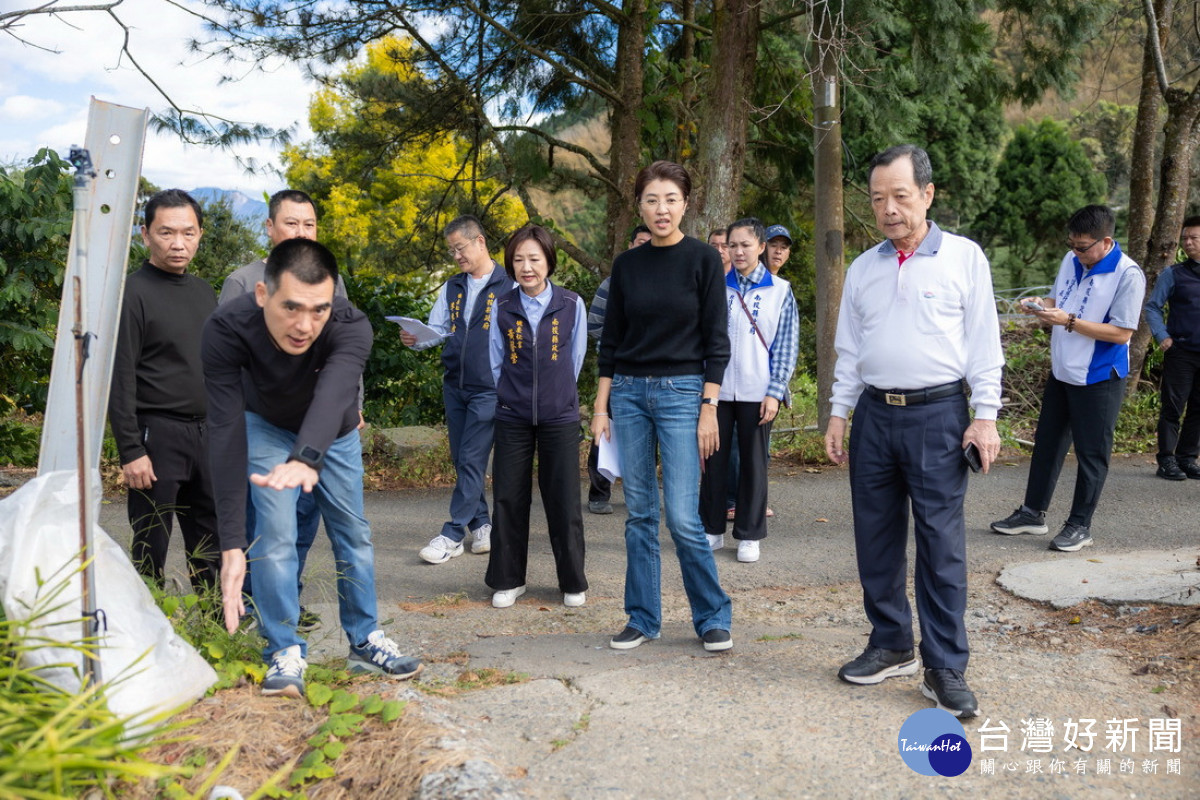 許縣長會勘道路改善行程。（縣府提供）