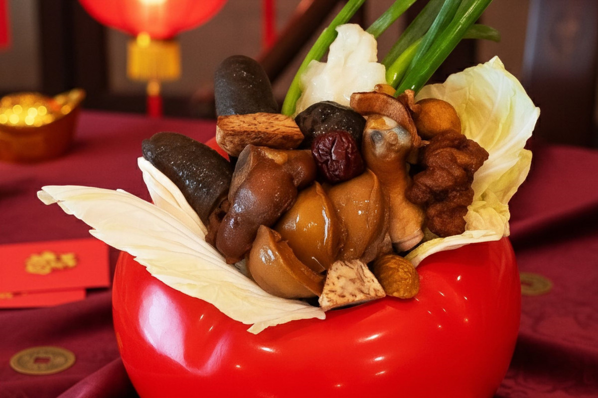 螺頭極品佛跳牆，螺頭自帶鮮味，結合花膠的海味，口感鮮美。圖/業者提供