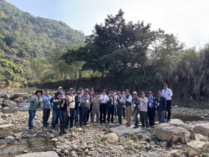 114年度行政院公共工程委員會訪視本部公共工程節能減碳檢核作業辦理情形會議。（農村水保署提供）