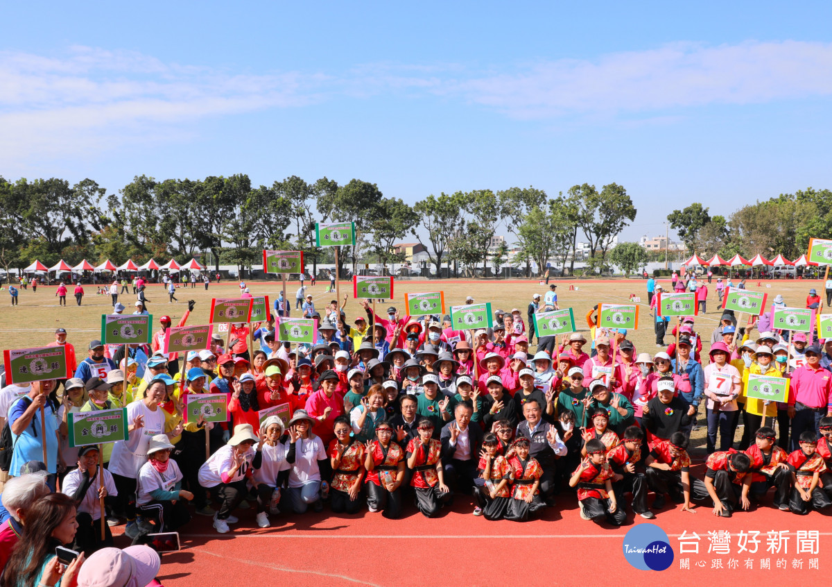 嘉義縣114年「縣長盃暨全國槌球邀請賽」今天在大林體育運動公園熱鬧展開/嘉義縣府提供