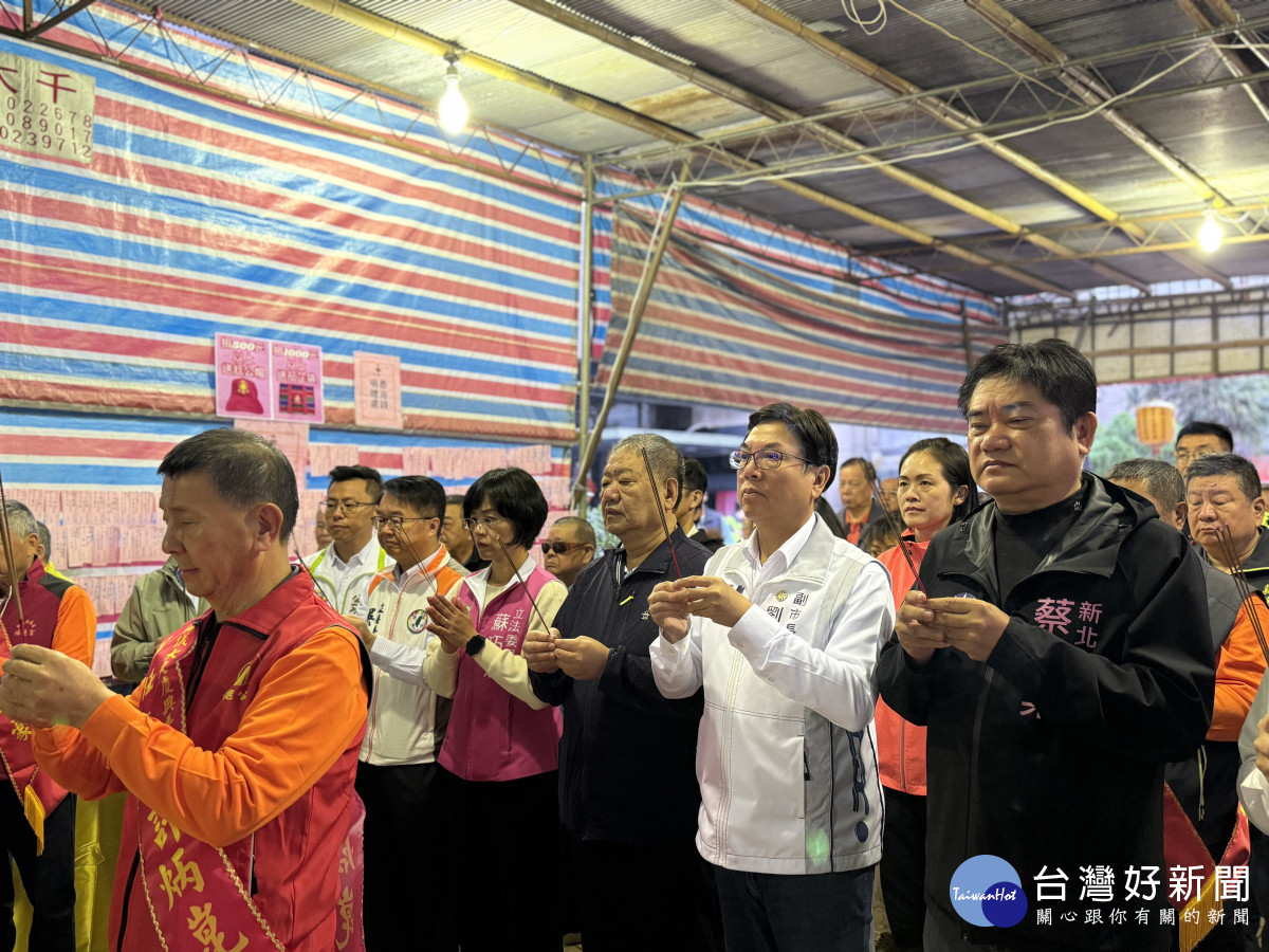 劉和然新莊參拜祈福　恭祝保儀大夫聖誕千秋