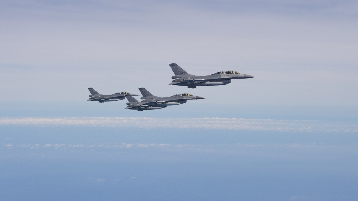 中華民國空軍F-16戰鬥機。（圖／資料照片，圖源：總統府Flickr）